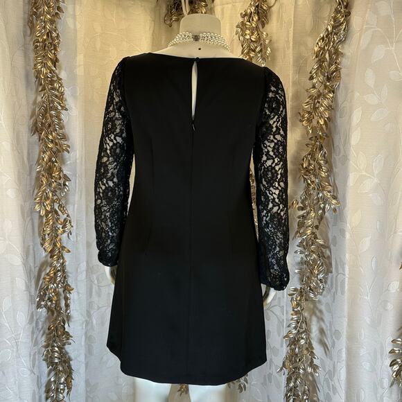 White House Black Market Women’s 12 Black Lace Sleeve Shift Cocktail Dress - Picture 4 of 12